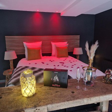 Au Fer A Cheval Hotel Gandelain ภายนอก รูปภาพ