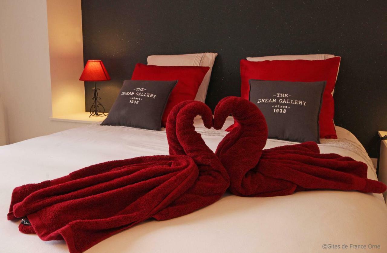Au Fer A Cheval Hotel Gandelain ภายนอก รูปภาพ